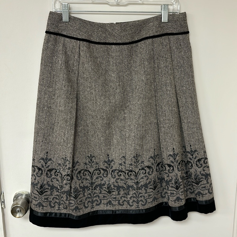 Ann Taylor Loft Wool Houndstooth Skirt w/Velvet and Sequins